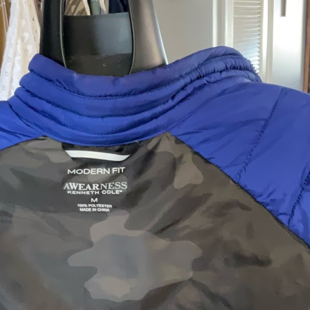 Kenneth Cole Blue Quilted Puffer Vest - Picture 2 of 2
